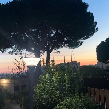 Apartament Port Joli T3 Duplex Gruissan
